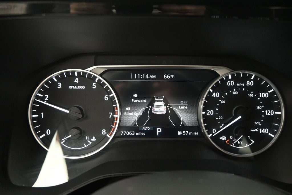 2022 Nissan Pathfinder SV