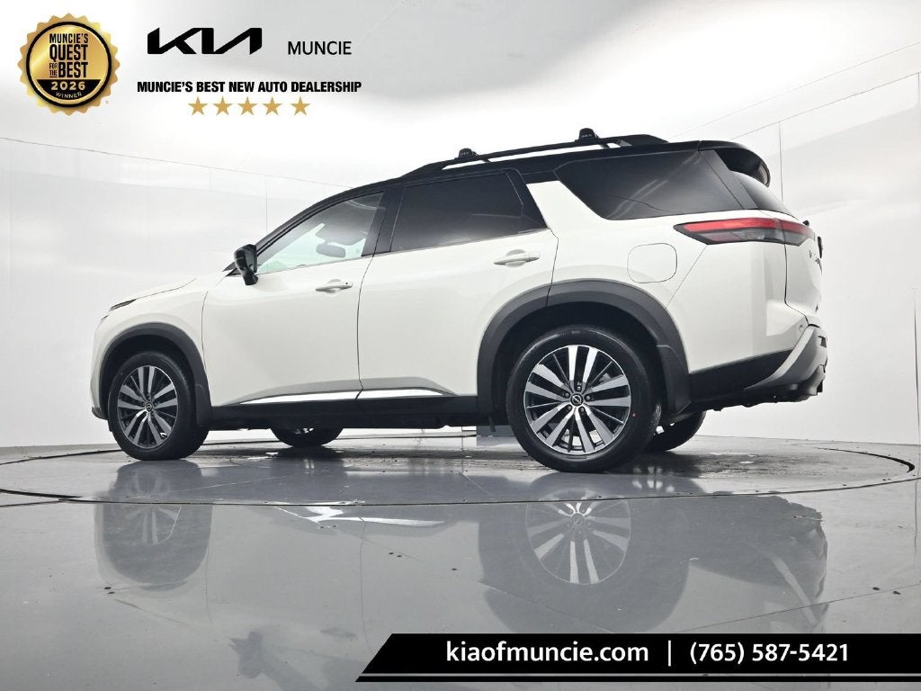 2022 Nissan Pathfinder Platinum