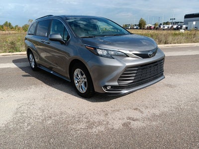 2026 Toyota Sienna XLE 7 Passenger