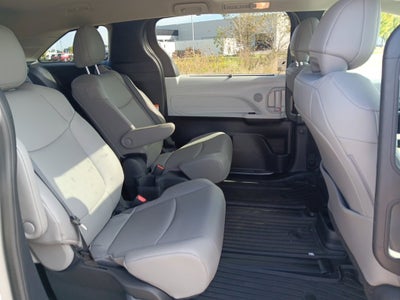 2026 Toyota Sienna XLE 7 Passenger