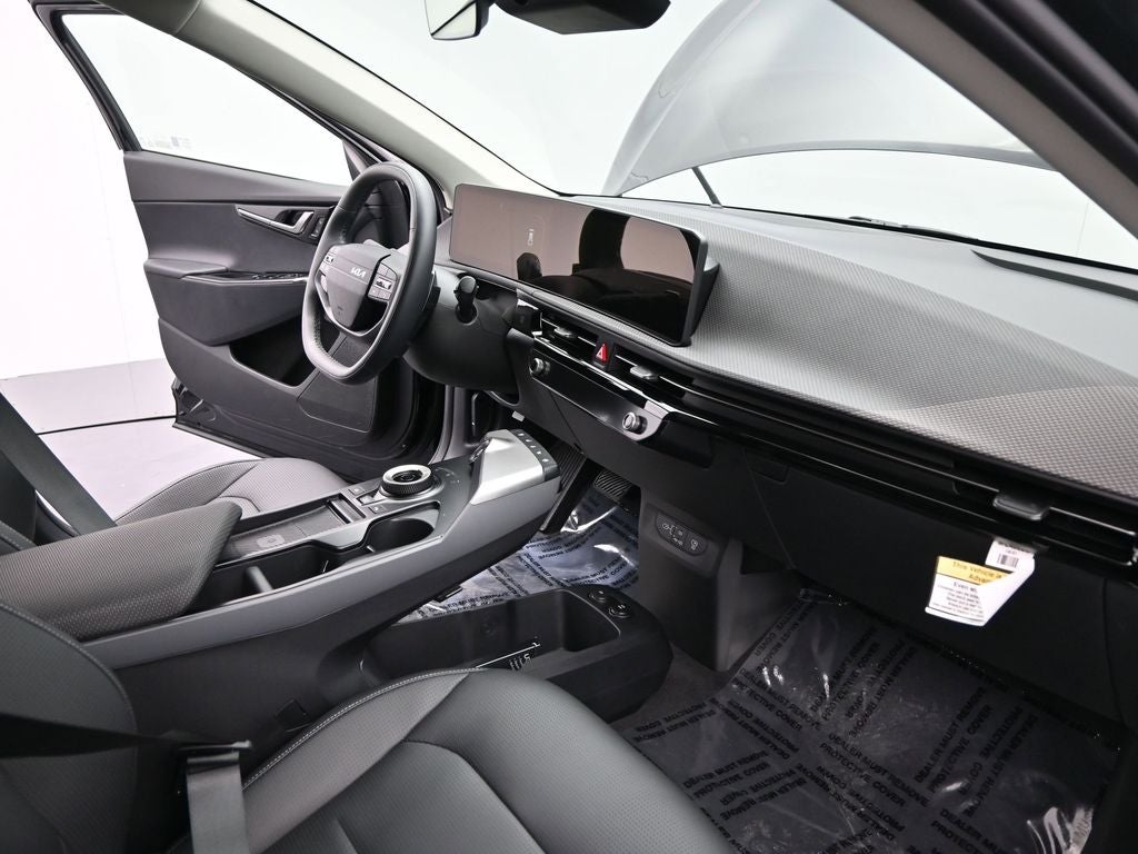 2025 Kia EV6 Wind