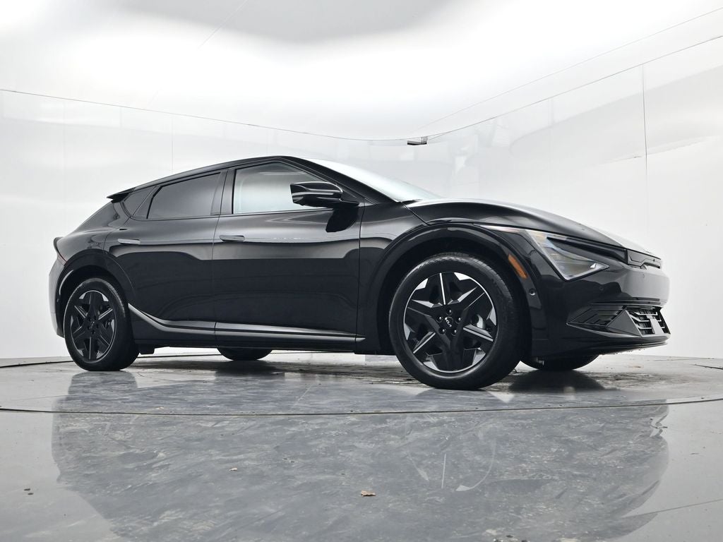 2025 Kia EV6 Wind