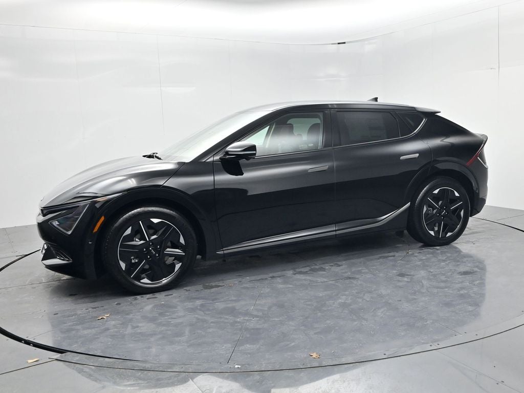 2025 Kia EV6 Wind