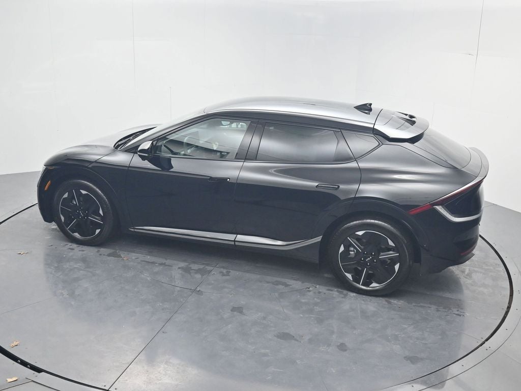 2025 Kia EV6 Wind