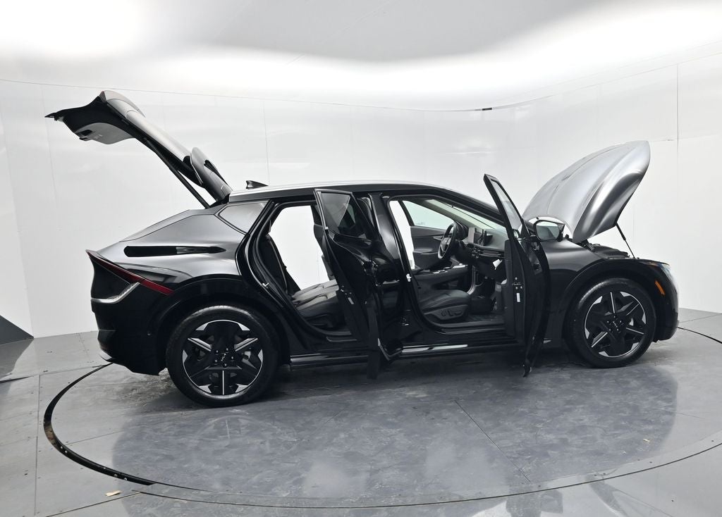 2025 Kia EV6 Wind