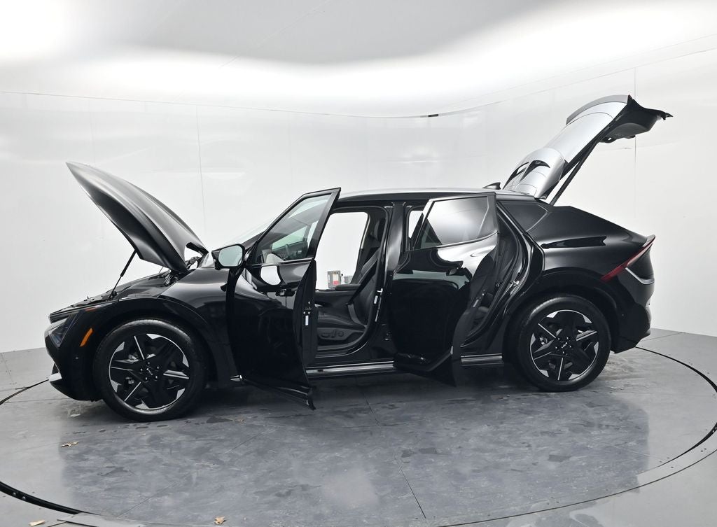 2025 Kia EV6 Wind
