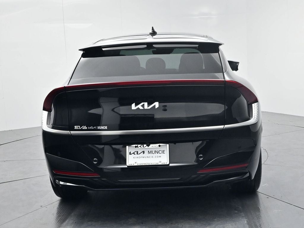 2025 Kia EV6 Wind