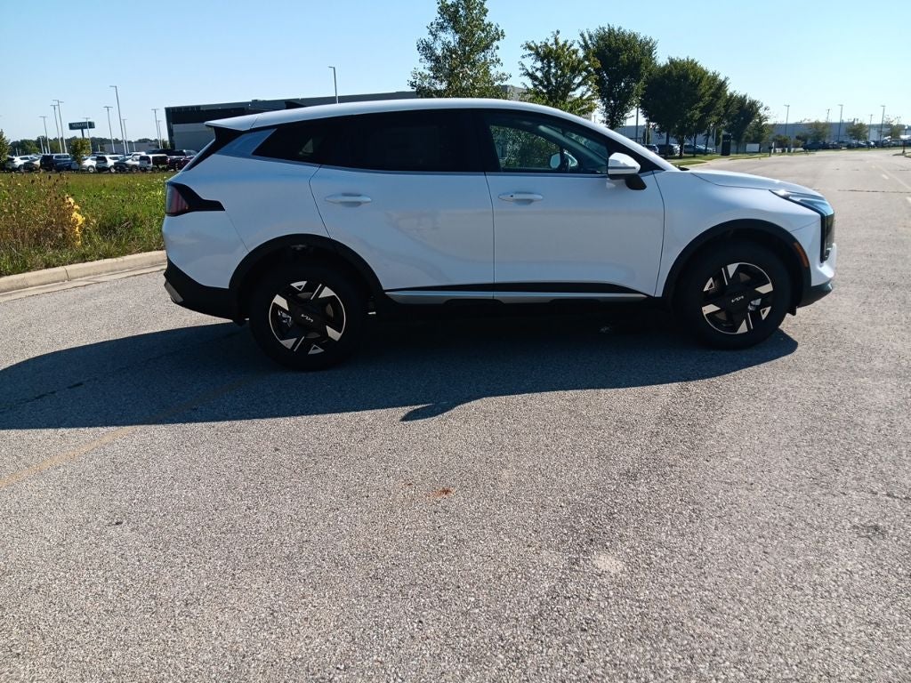 2027 Kia Sportage LX