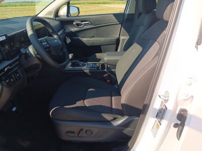2027 Kia Sportage LX