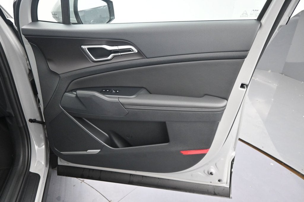 2027 Kia Sportage EX