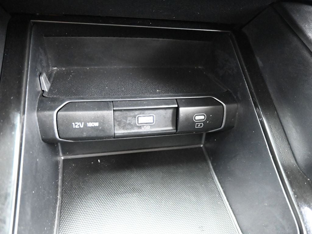 2023 Kia Telluride LX