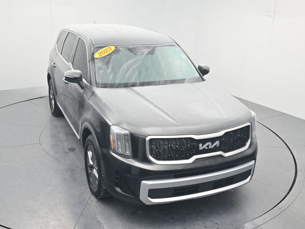 2023 Kia Telluride LX