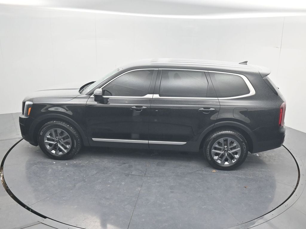 2023 Kia Telluride LX