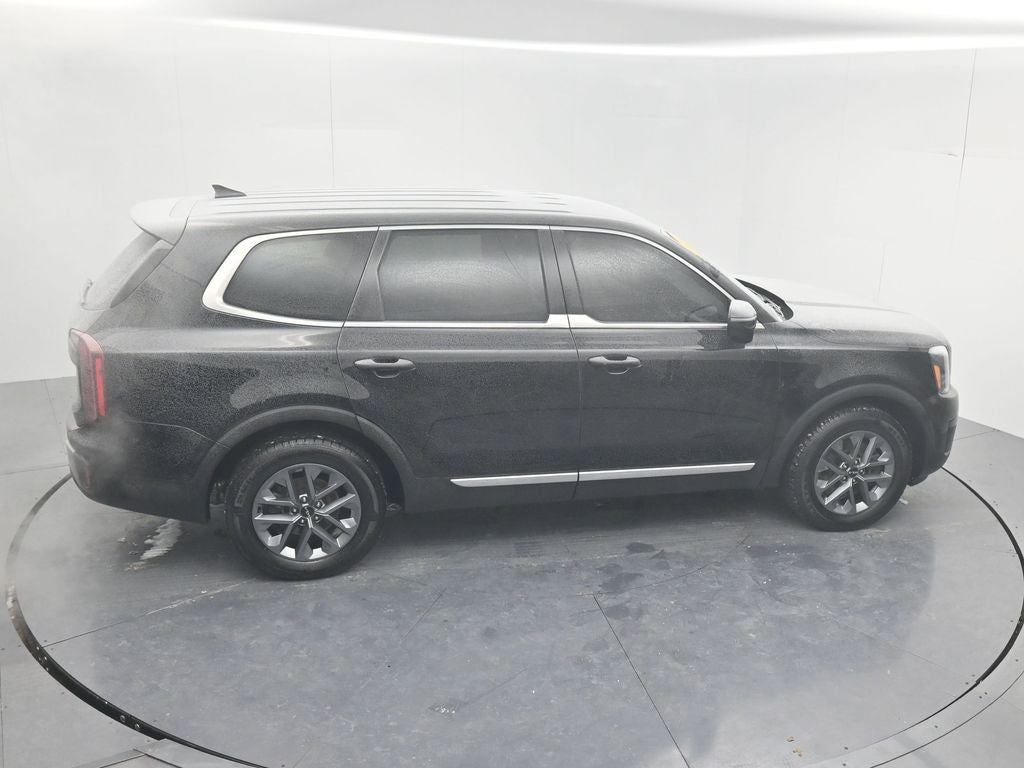 2023 Kia Telluride LX
