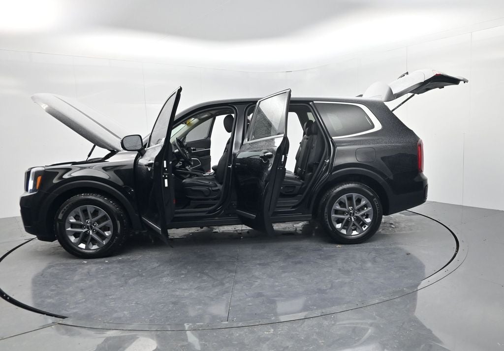 2023 Kia Telluride LX