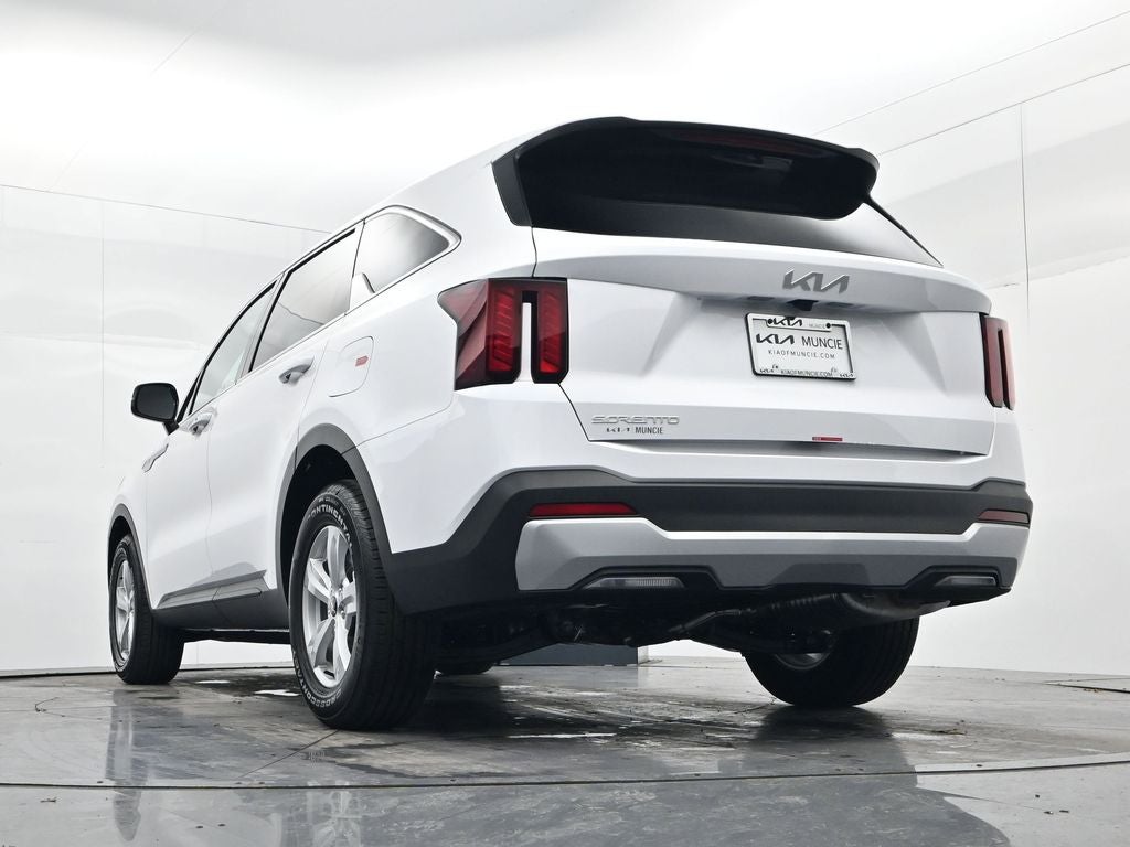 2026 Kia Sorento LX