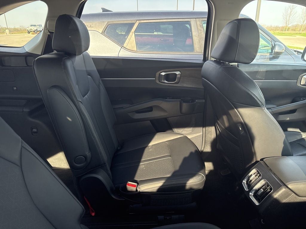 2023 Kia Sorento EX