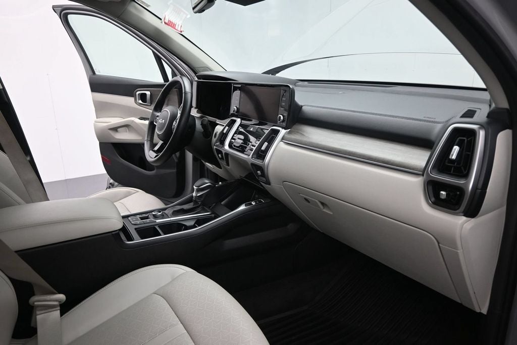 2022 Kia Sorento X-Line EX