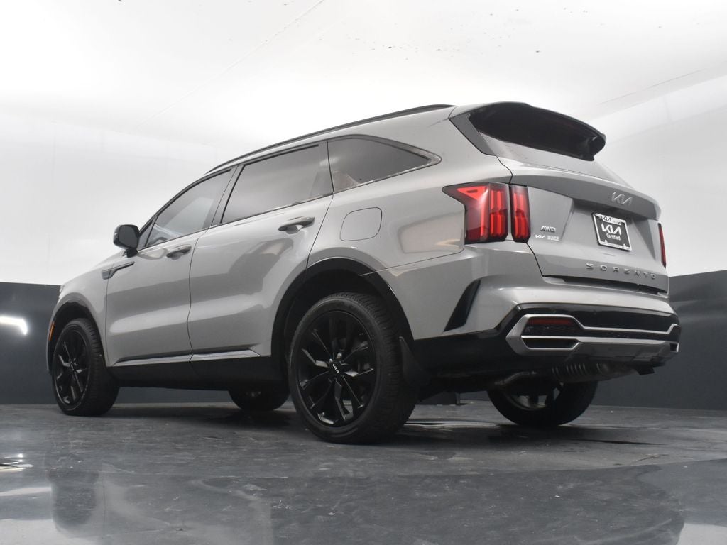 2022 Kia Sorento X-Line EX