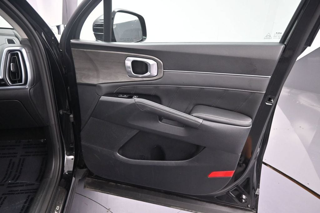 2025 Kia Sorento X-Line SX