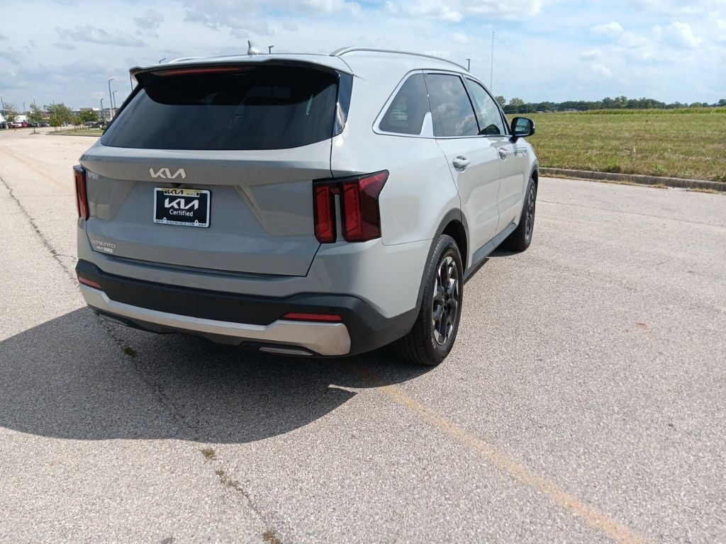 2024 Kia Sorento S