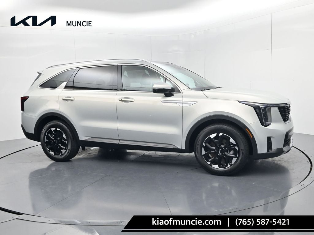 2026 Kia Sorento S AT's photo