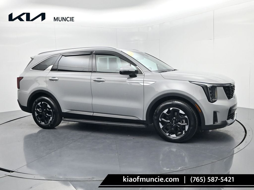 2024 Kia Sorento S AT's photo