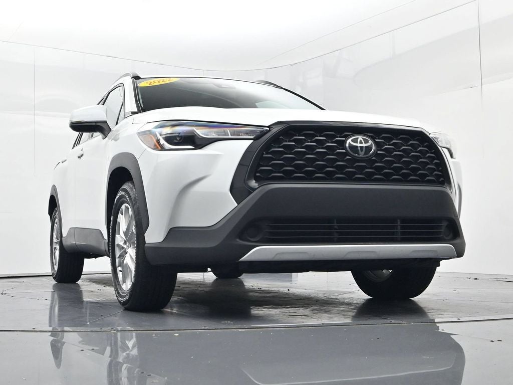 2022 Toyota Corolla Cross LE