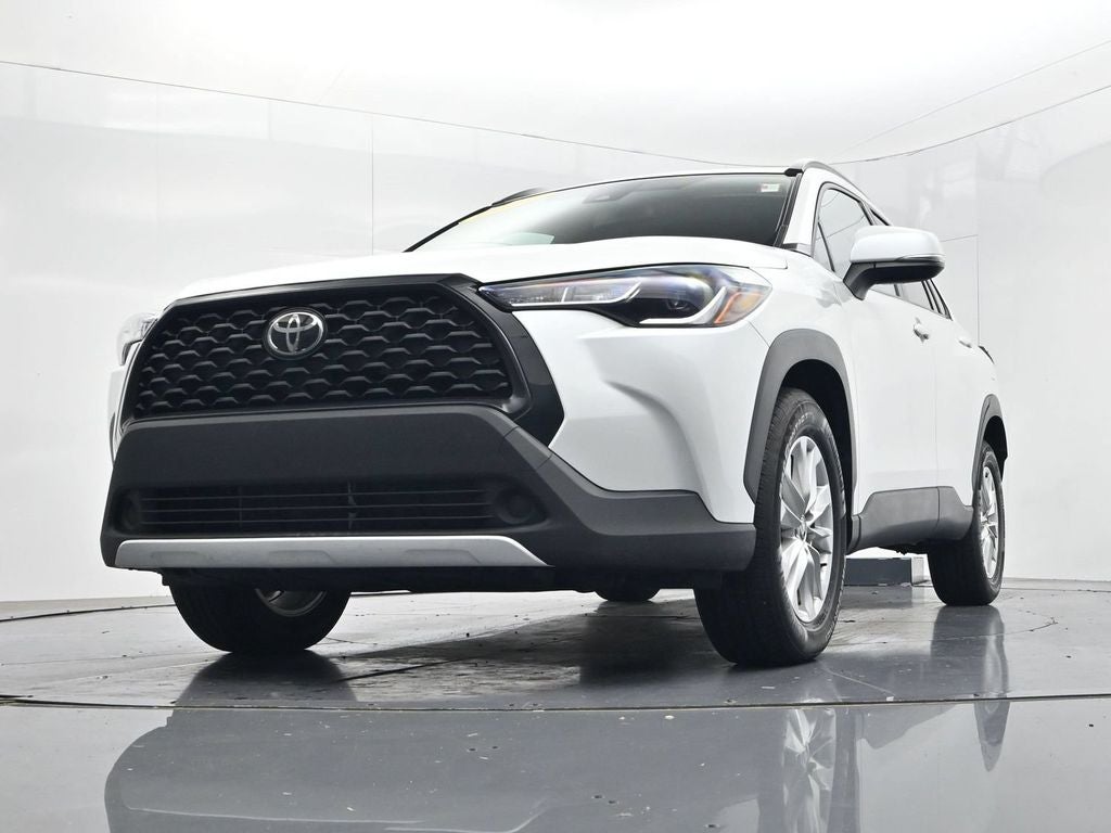 2022 Toyota Corolla Cross LE