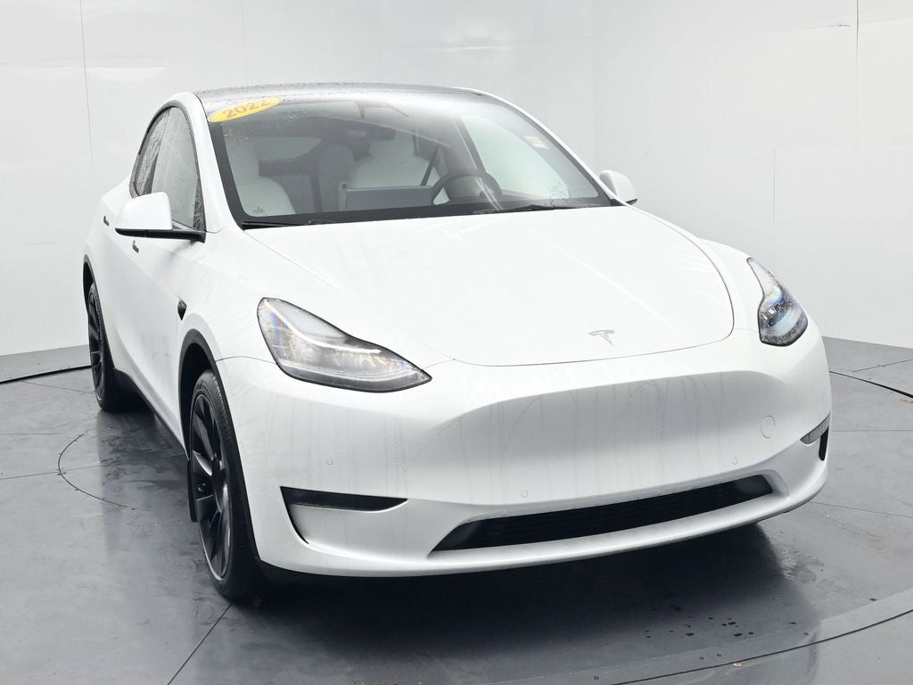 Used 2022 Tesla Model Y Long Range with VIN 7SAYGDEE5NF463161 for sale in Muncie, IN