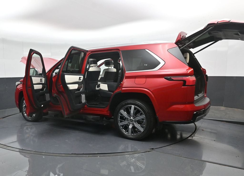 2023 Toyota Sequoia Capstone