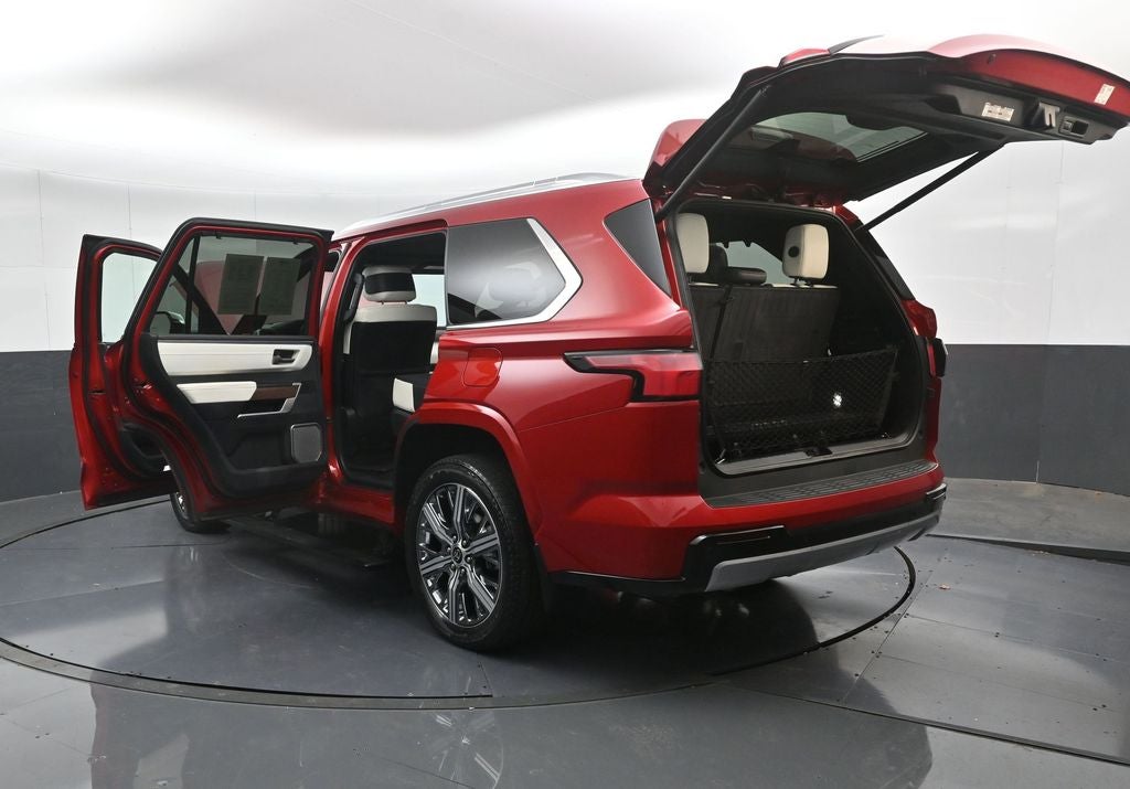 2023 Toyota Sequoia Capstone