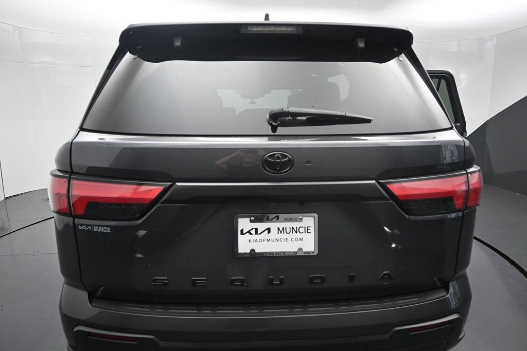 2024 Toyota Sequoia TRD Pro - Photo 9