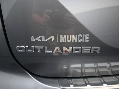 2024 Mitsubishi Outlander SE