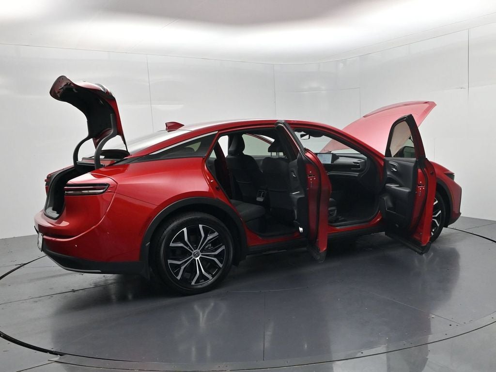 2023 Toyota Crown XLE