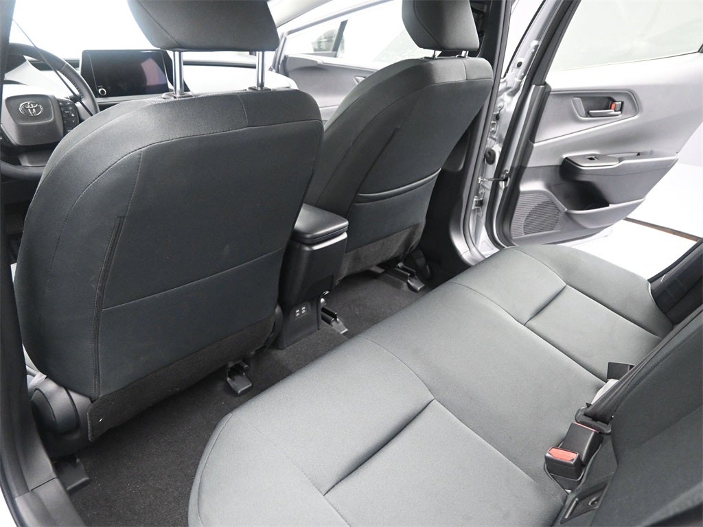 2025 Toyota Prius LE