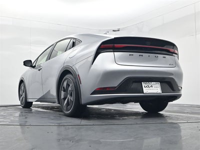 2025 Toyota Prius LE