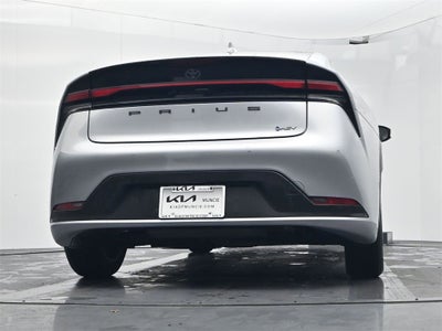 2025 Toyota Prius LE