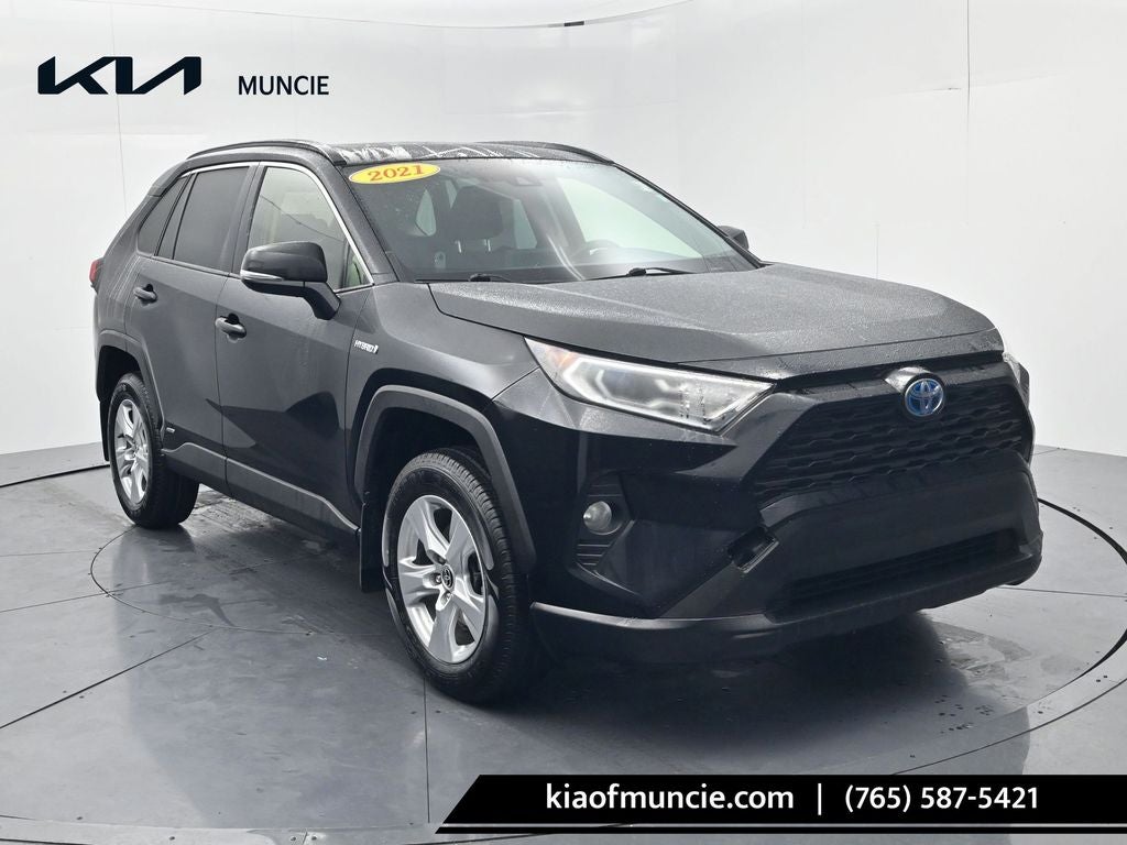 2021 Toyota RAV4 Hybrid XLE