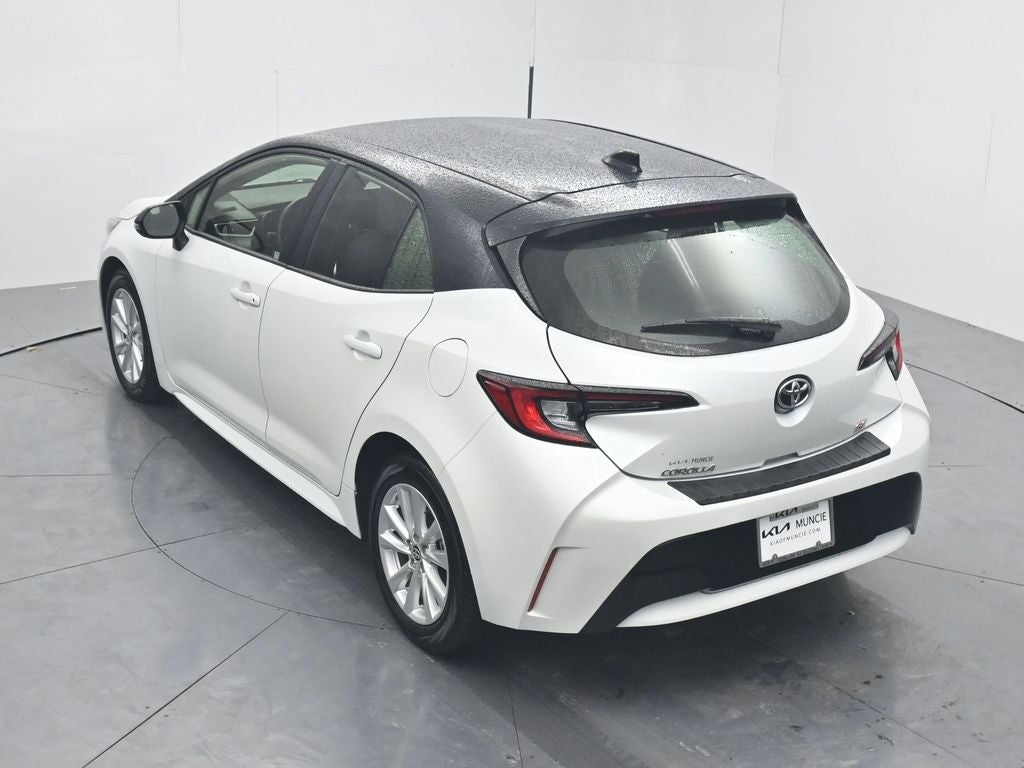 2023 Toyota Corolla Hatchback SE