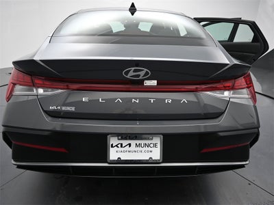 2025 Hyundai Elantra SEL Convenience