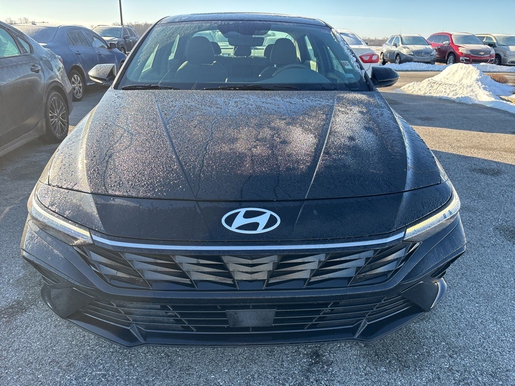 2025 Hyundai Elantra SEL Convenience