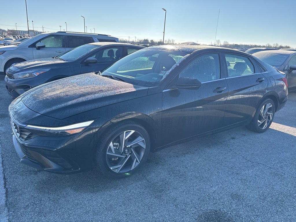 2025 Hyundai Elantra SEL Convenience