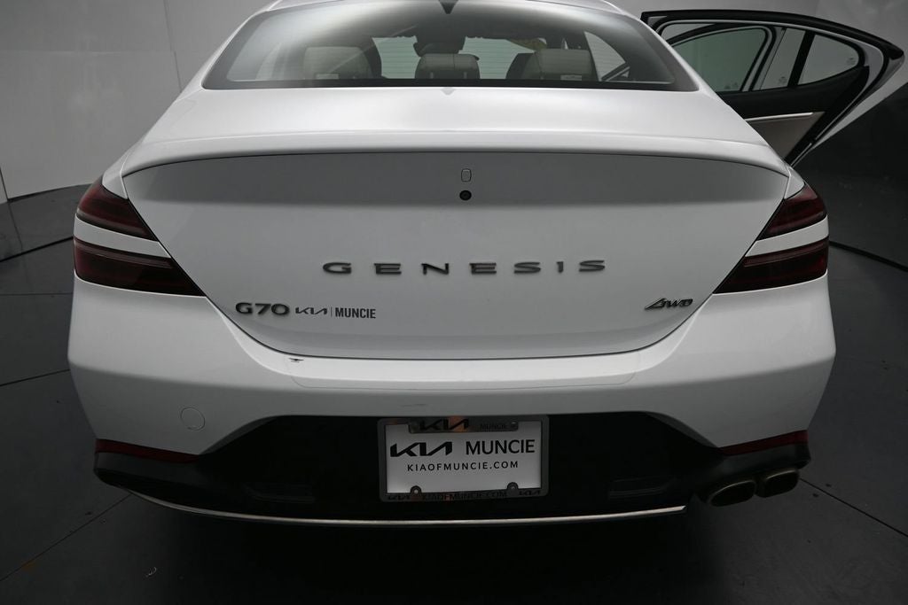 2023 Genesis G70 2.0T