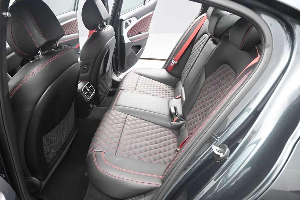 2023 Genesis G70 3.3T