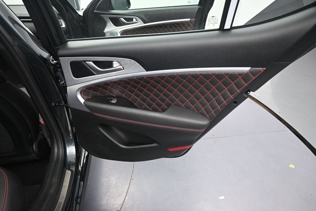 2023 Genesis G70 3.3T