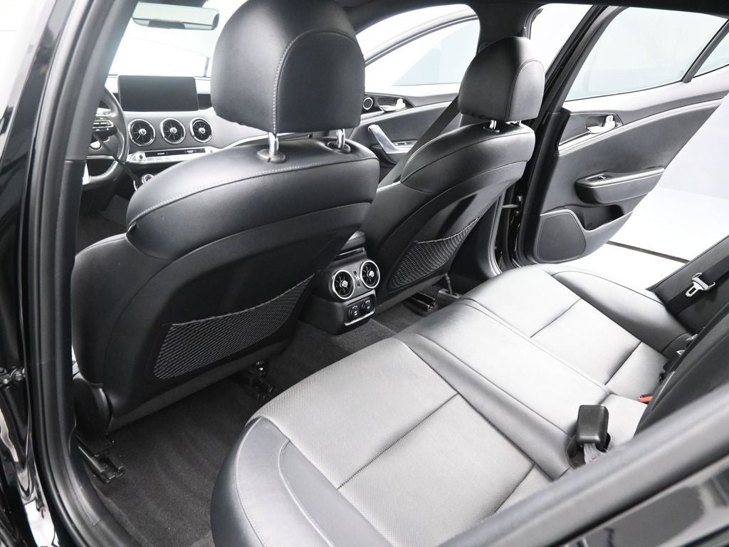 2023 Kia Stinger GT-Line