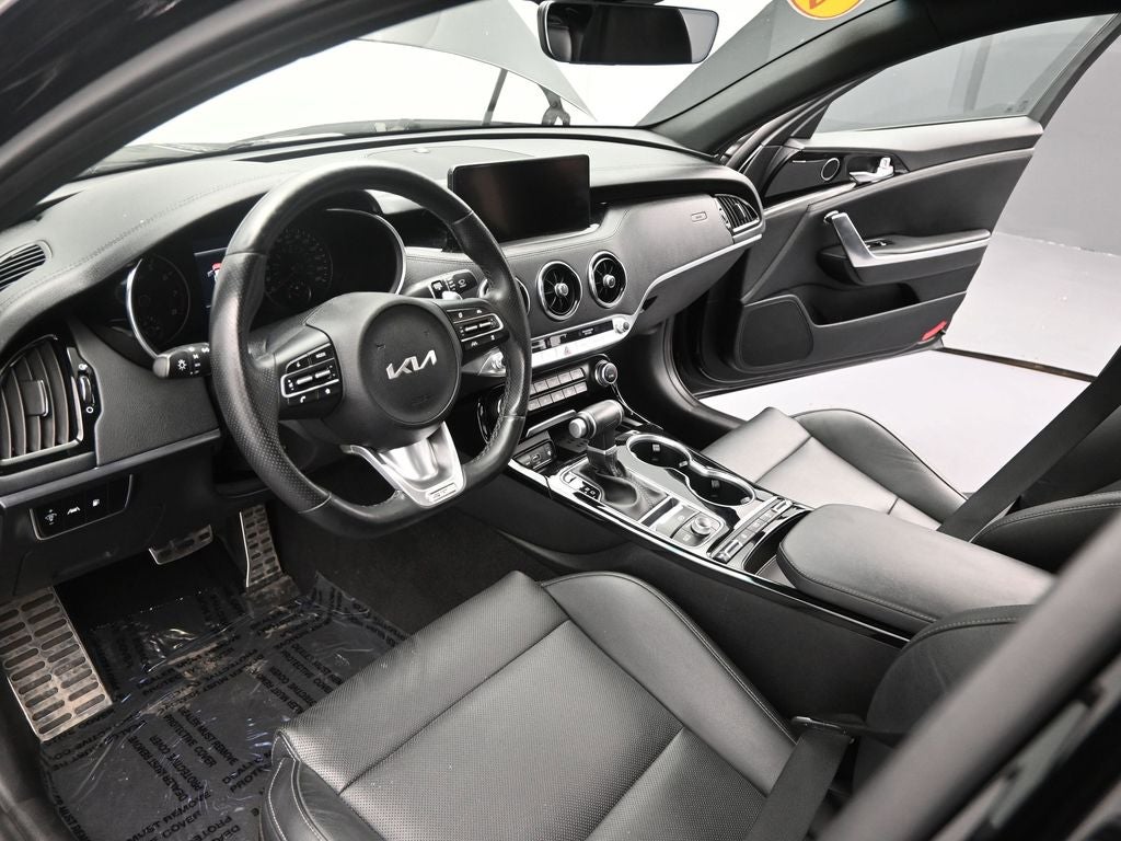 2023 Kia Stinger GT-Line