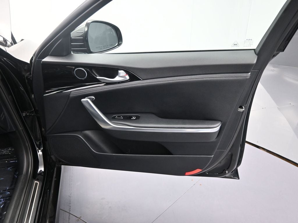 2023 Kia Stinger GT-Line