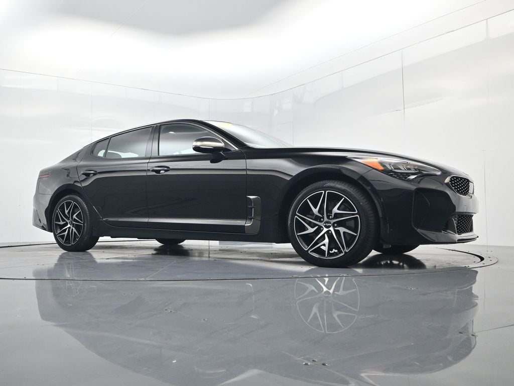 2023 Kia Stinger GT-Line